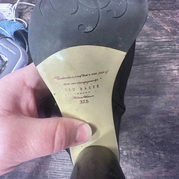 Ted Baker Black Heeled Boots with Chunky Heel and Rounded Toe - Picture 7 of 7